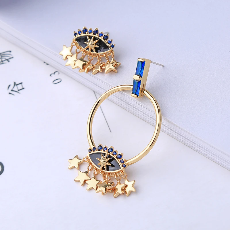 Серьги-гвоздики с голубыми стеклянными глазами асимметричные серьги золотого