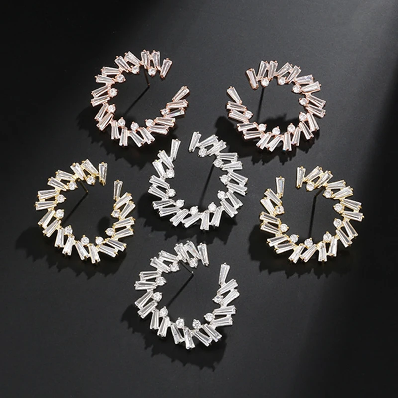 Queen Lotus 2018 New ladies fashion shiny C-shaped design silver / gold earrings Ms. AAA zirconium-grade personalized | Украшения и