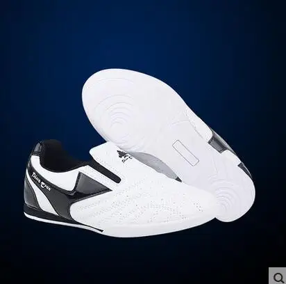 Дышащие кроссовки для занятий тхэквондо в белую полоску каратэ детские