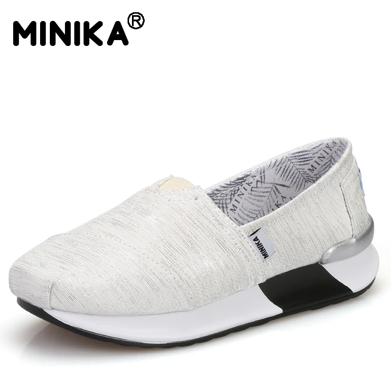 Minika/Новинка 2017 года Женская обувь на плоской платформе Повседневная Молодежная
