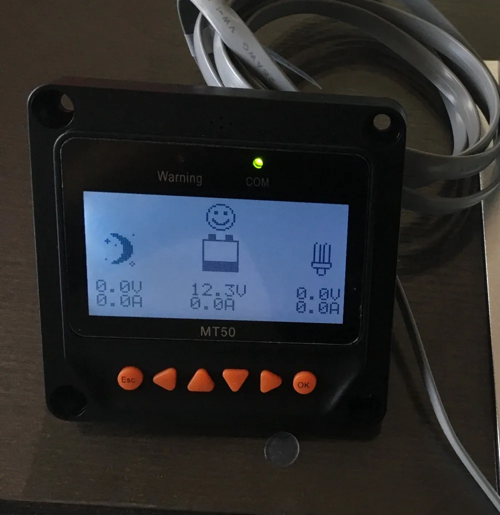 

intelligent pwm solar battery controller 30A regulator EP factort original products LS3024B 12V/24V auto work USB cable