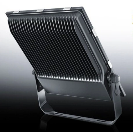 Водонепроницаемый туннельный Светодиодный прожектор с регулируемой яркостью IP65