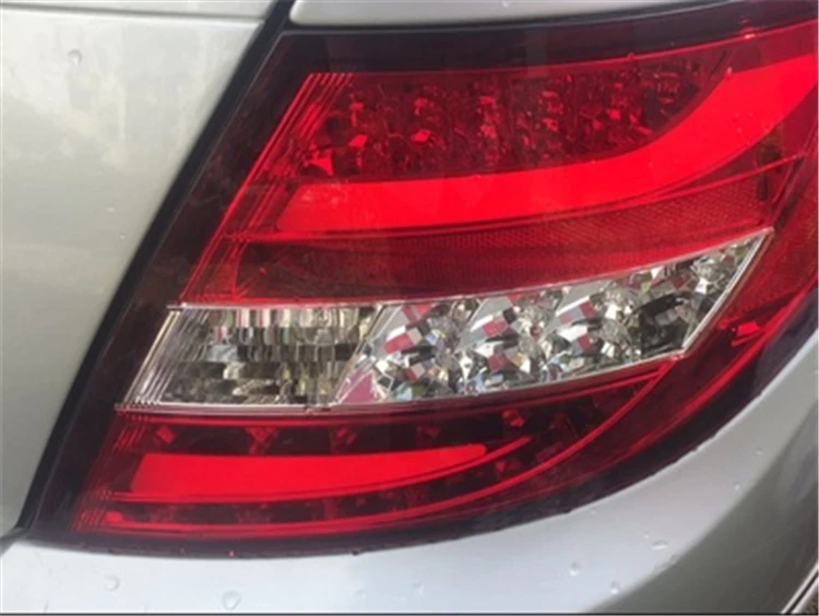 Автомобильный Фонарь для benz W204 светодиодный задний фонарь 2007-2010 для C180 C200 C300 для заднего фонаря с DRL+ обратный+ сигнал