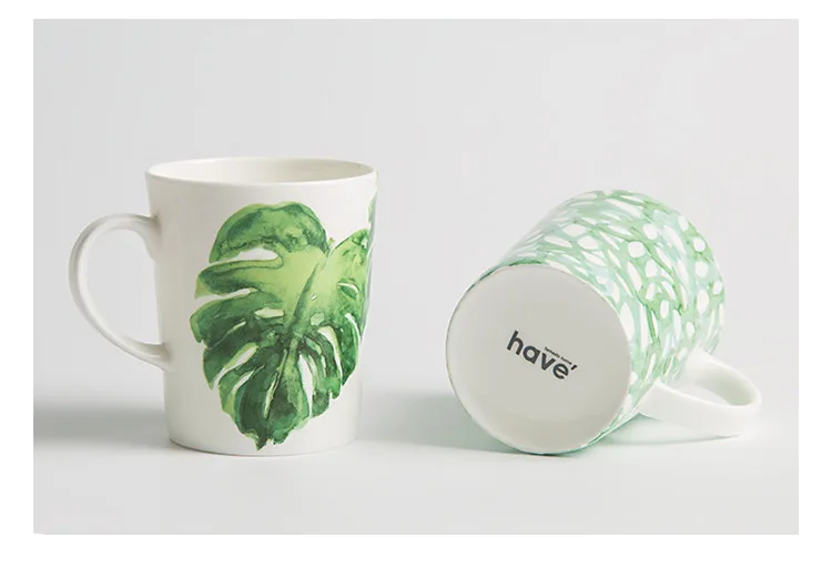 Кружка Elgance из тонкой костяной фарфора с растениями и фламинго керамическая