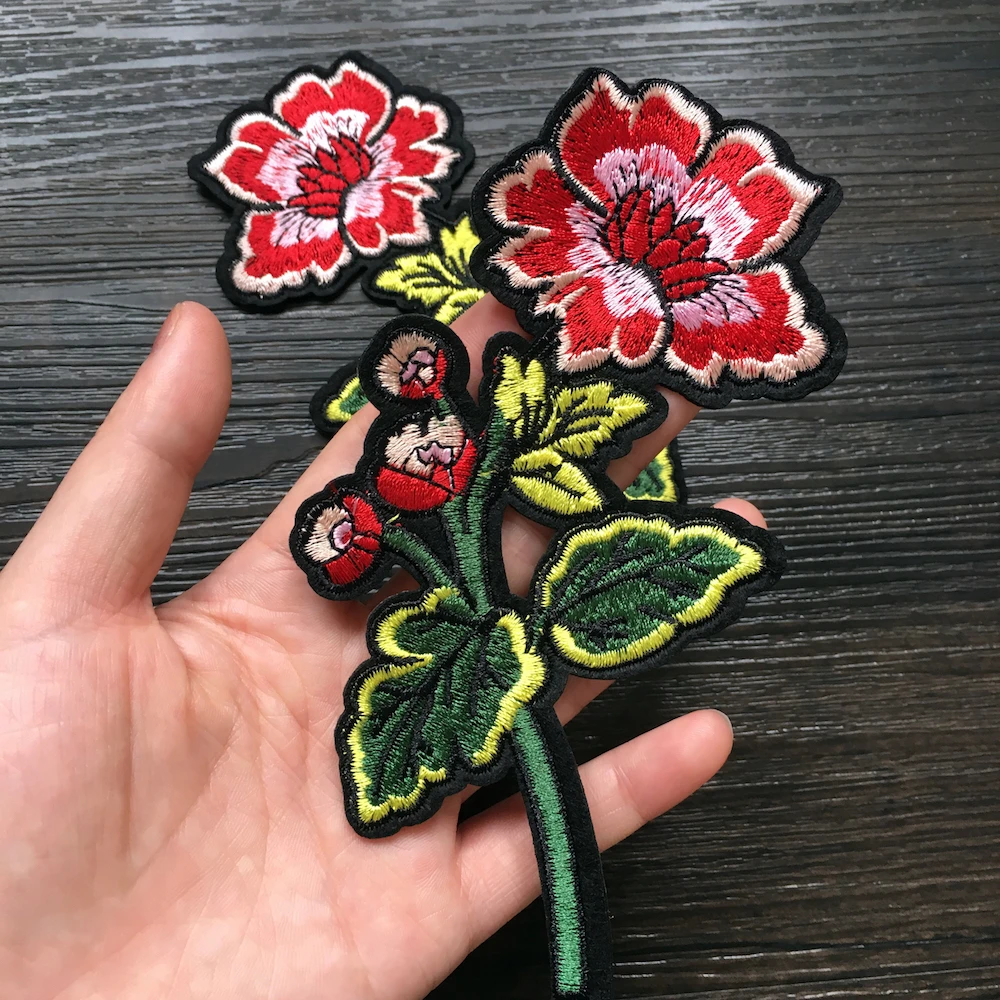 1Pair Red Flowers Embroidered Applique Patches Iron on for Clothes DIY Party Christmas Decoration Patch Sticker LSHB500 | Дом и сад