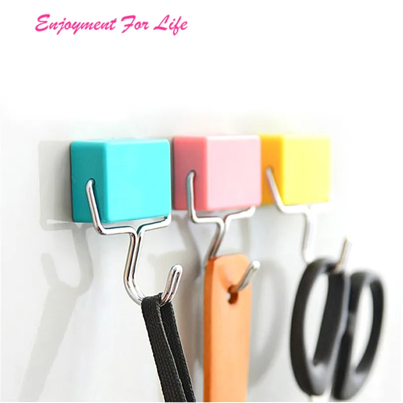 Горячие Супер всасывающие магнитные крючки чтобы повесить Бесплатный