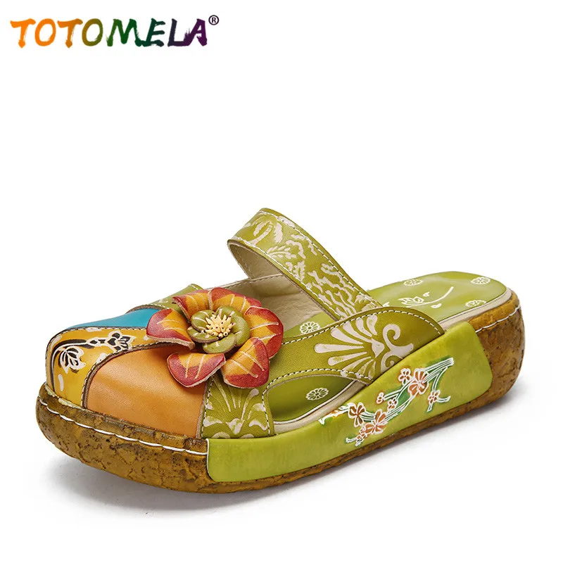 

TOTOMELA 2022 fashion style Genuine Leather women flat sandals Non-slip Ethnic style colors summer sandals Casual Slippers
