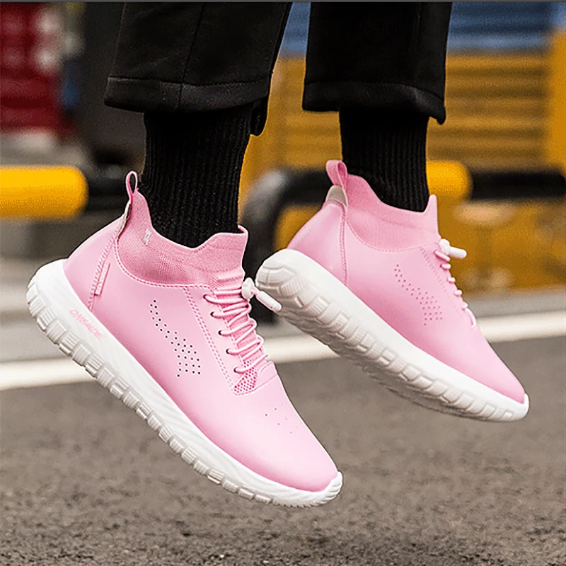 ONEMIX 2022 Brand Men Sneakers Business Leather Shoes Women Soft Femme Street Lightweight Shoes Man Flat Outdoor Walking Sneaker