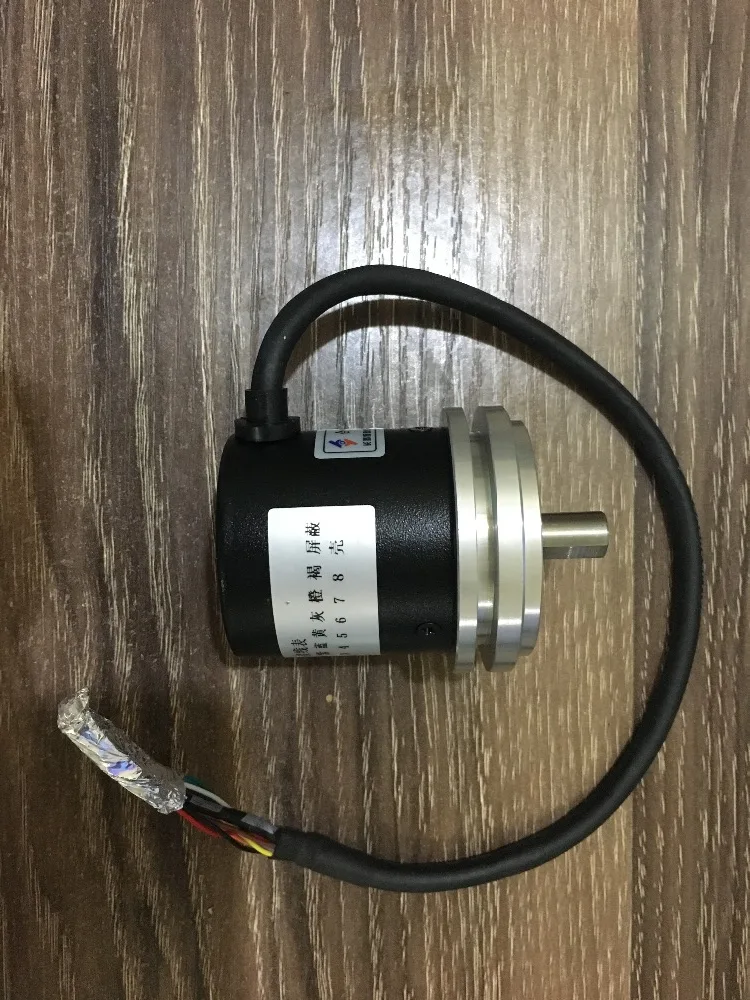 Yuheng 8-позиционный револьверный кодировщик WXJ-14-8-18-G24C-0.3m новый оригинальный
