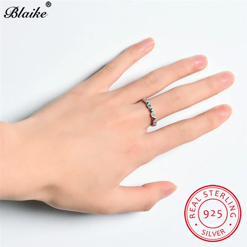 Blaike класса люкс камень для родившихся в мае изумруд кольца Для женщин
