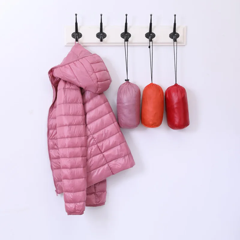 Light thin Down Jackets Women style with Cap short size accounts Large code Woman's coat Repair the body Keep warm | Спорт и