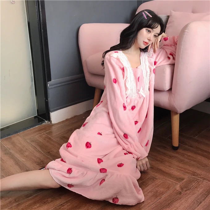 Осенняя женская одежда kawaii с принтом клубники свободные милые повседневные