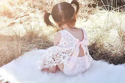 2016 г. Новая одежда для маленьких девочек сарафан с бантом кружевные топы