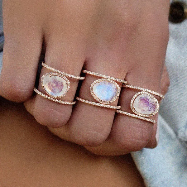 

Fashion Irregular Natural Moonstone Ring Rose Gold Plating Micro-set Finger Rings for Women Luxury Jewelry Gifts
