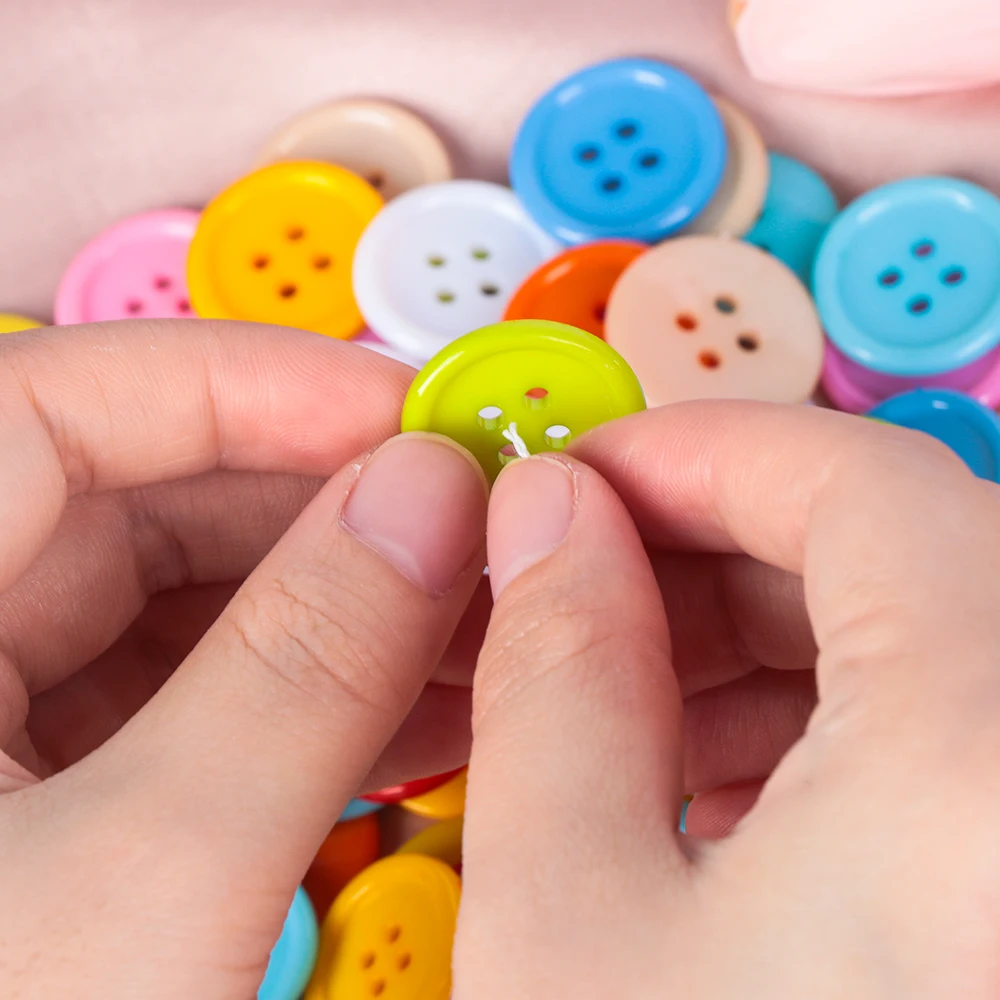 100 искусственные аксессуары для одежды Смешанные Круглые полимерные пуговицы с 4