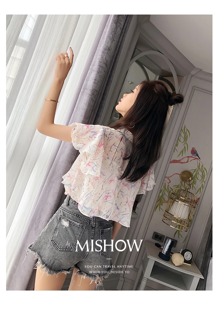 Mishow Шифоновая блузка с V-образным вырезом MX18B4864