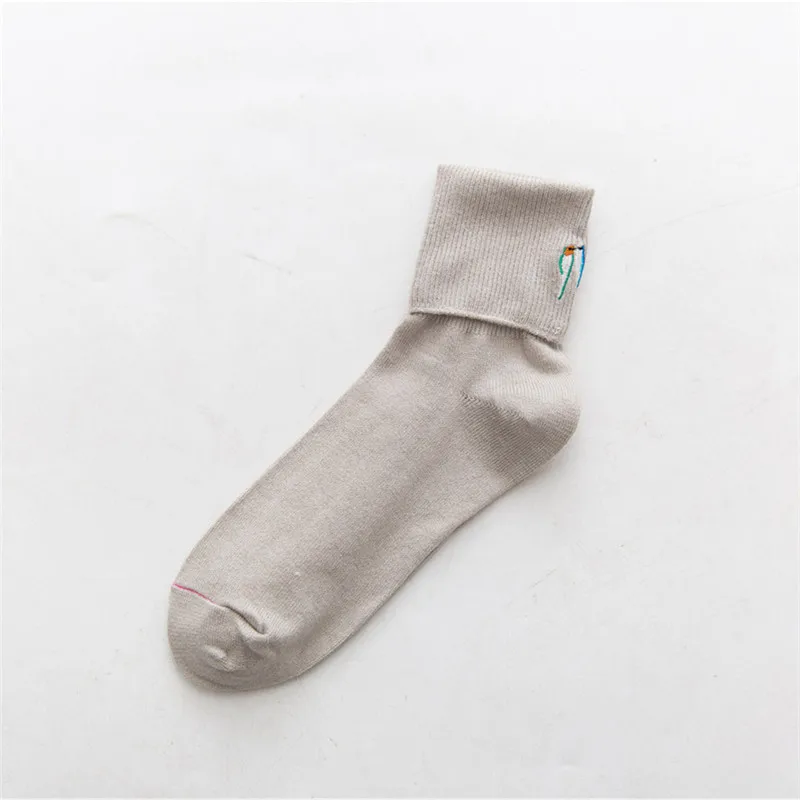 

[WPLOIKJD]Japanese Fashion Flanging Art Socks Embroidery Candy Color Women Kawaii Birdie Cotton Casual FunnyWoman Socks