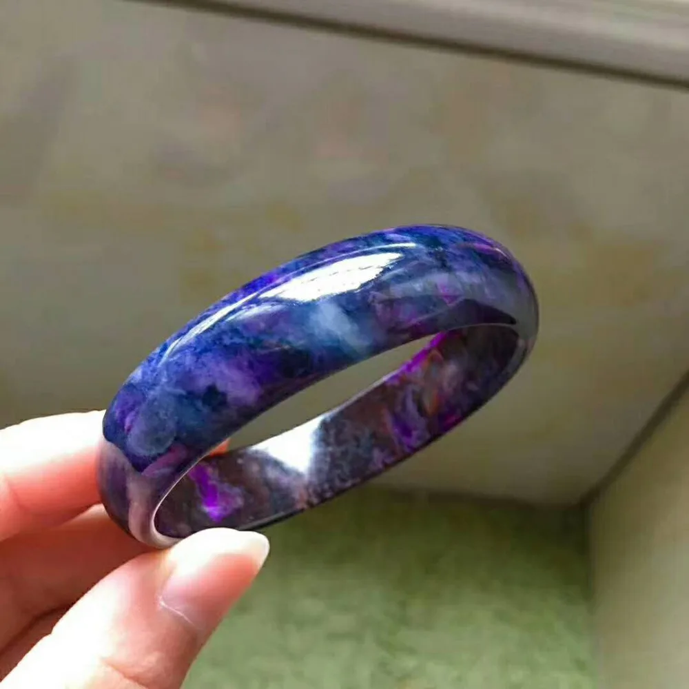 Из натуральной Межзвездный синий Sugilite Самоцветы Камень Для женщин подарок