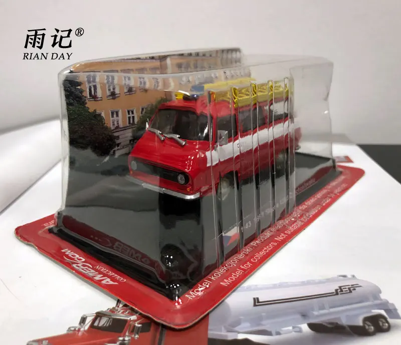 Чешские весы AMER 1/43 SKODA 1203 чехословская пожарная машина литой металлический