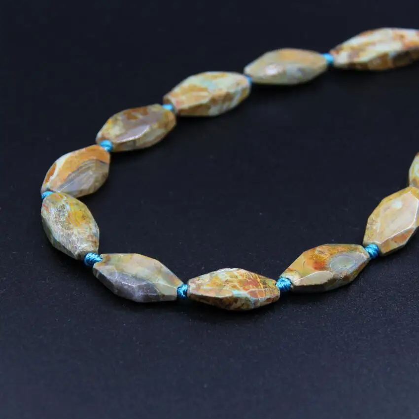 Approx13-14PCS/strand коричневый и синий трещины Сумасшедший Дракон вен Агаты ограненные драгоценные камни самородок плиты свободные Бусины Подвески ювелирных изделий