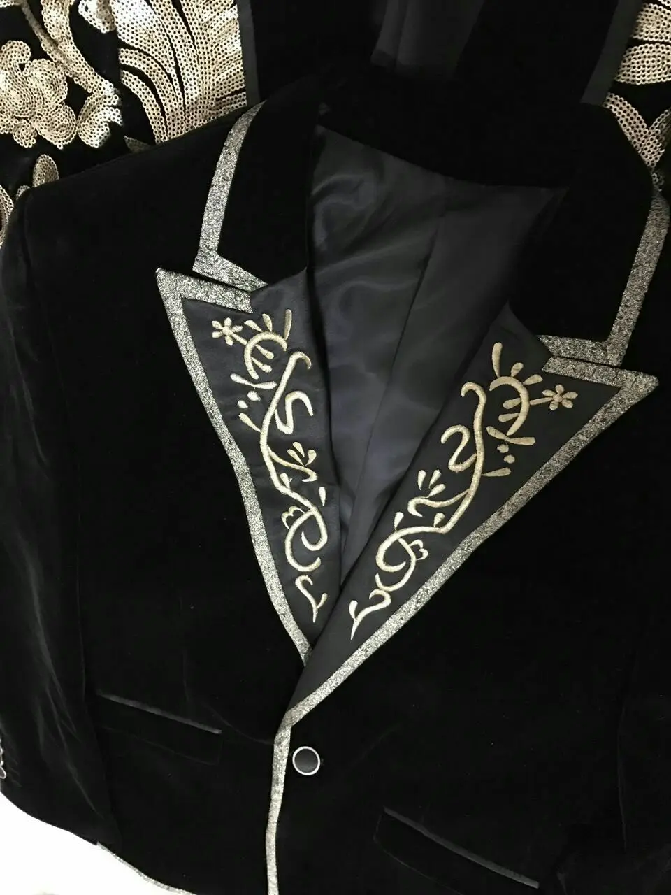 100% настоящие мужские звезды/Золотой Воротник с вышивкой черный костюм