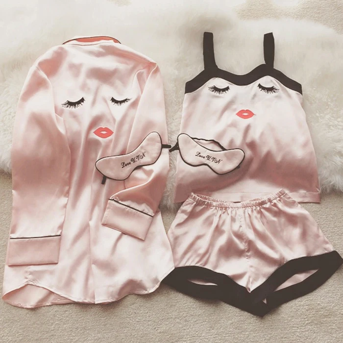 2019 Comfortable Home Service Three Sets Eyelashes Curved Eyes Blink Pajamas NEW | Женская одежда