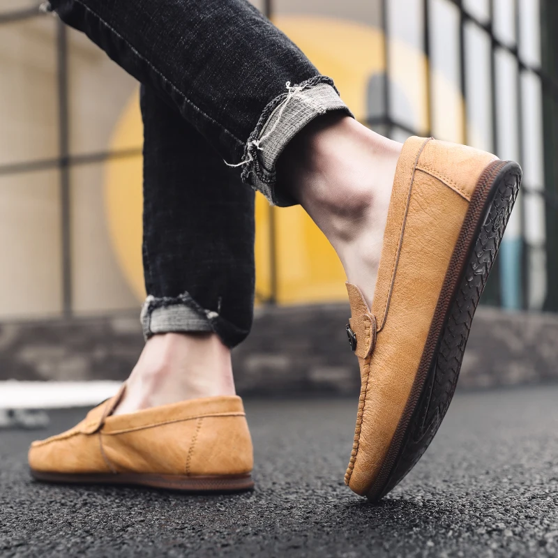 

Trendy Casual Men Shoes Breathable Slip-On Man Flats Boat Shoes Men Brand Fashion Embroidery Hard-Wearing Gommino Driving Shoes
