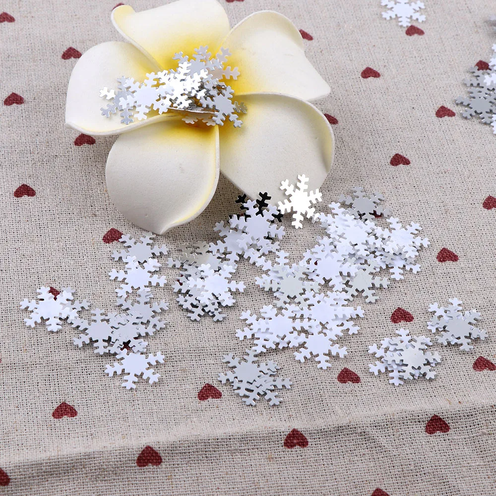 Рождественские оловянные конфетти из фольги в виде белой снежинки вечерние
