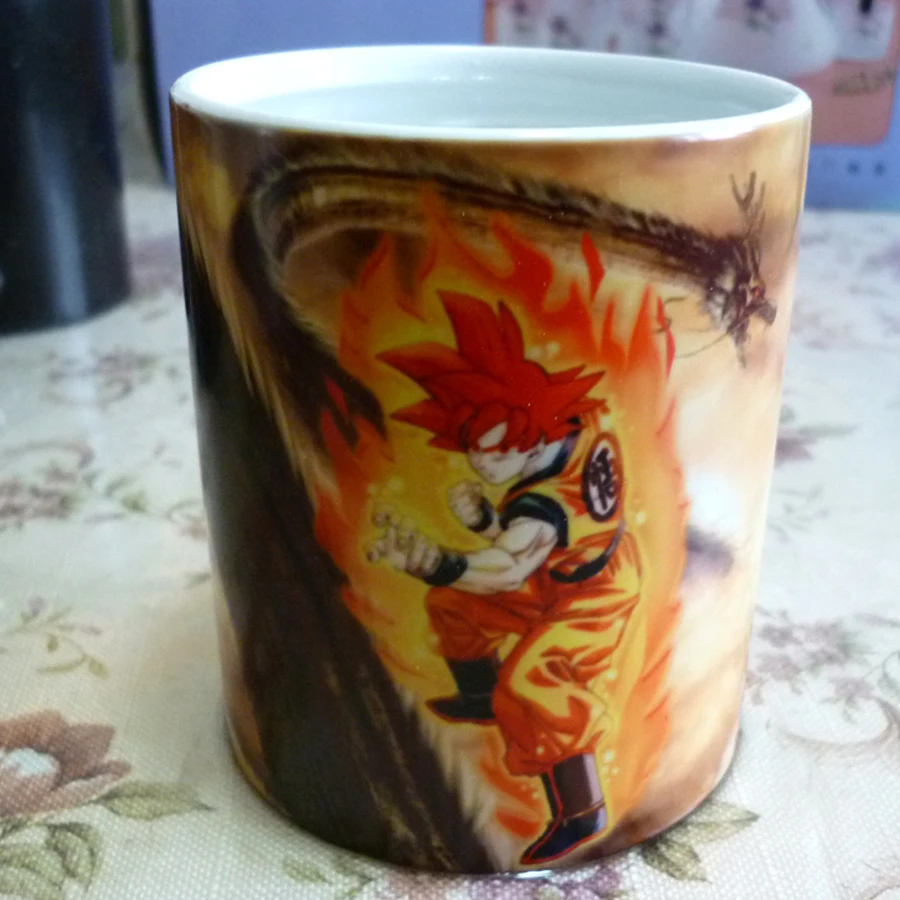Падение Новое поступление Dragon Ball Z Супер Saiyan Goku кружка горячая холодная Теплочувствительный Цвет изменение Кружки кофе чайная чашка