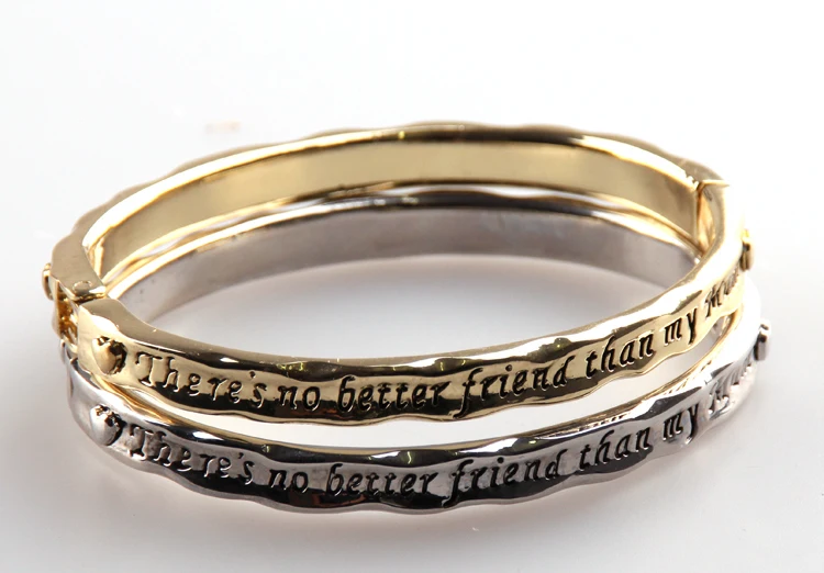 Free shipping New high quality &quotthere is no better friend than my mon&quot alloy Letter bracelet Bangle for Women mother's day |