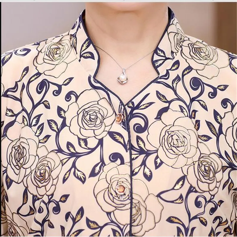 

2019 New spring Summer Chiffon Tshirt Women Middle-aged Loose tops Plus size 4XL Print shirt female Short sleeve Tshirt Q190