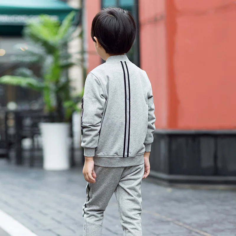Pioneer Kids/ комплект одежды для мальчиков 18 мес.-10 лет, новая модная детская одежда с Бэтменом для мальчиков 2 предмета, штаны с капюшоном, спортивный костюм для девочек