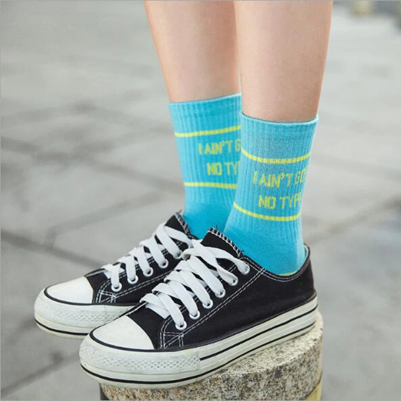 

Morematch 1 Pair Women Sports Sock English Alphabet Cotton Socks Trend Streetwear Skateboard Socks 5 Colors Optional