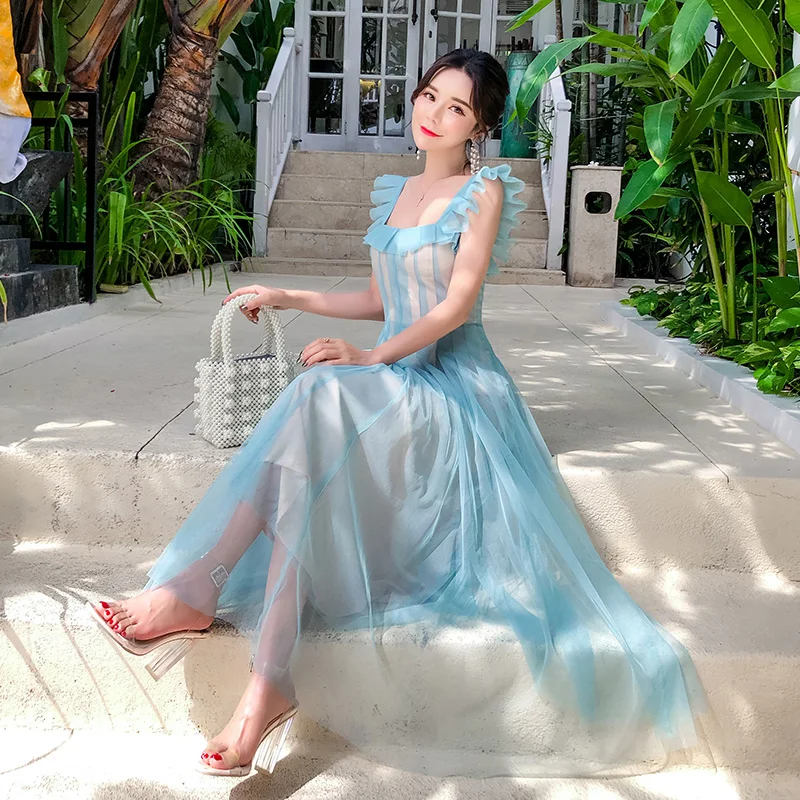 

Female Summer 2018 New Vacation Spaghetti Strap Dress Ruffles Square Collar Girls Thin Fashion Dress