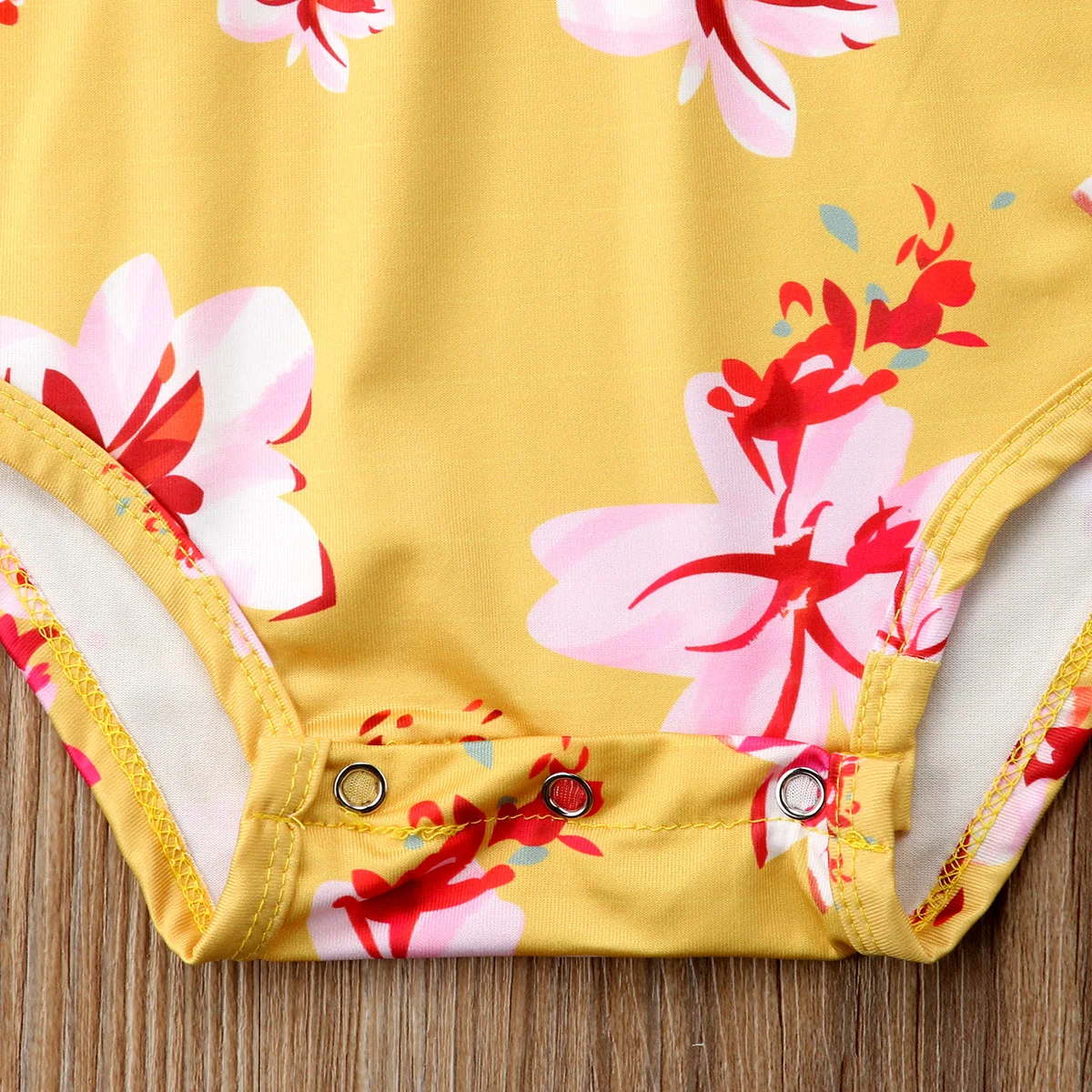 Новинка 2018 Одежда для новорожденных девочек боди с цветочным рисунком