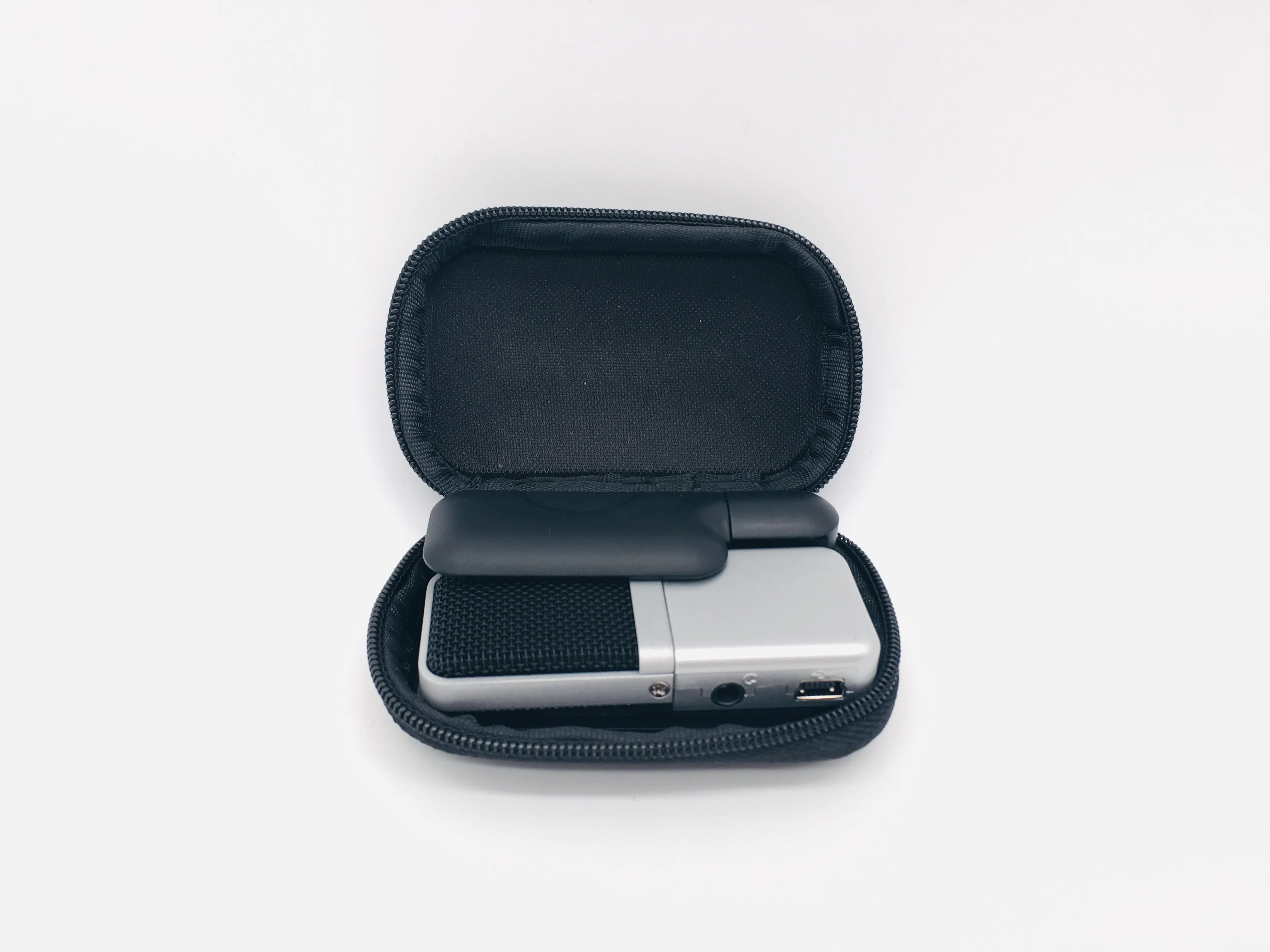 Микрофон SAMSON GO портативный конденсаторный мини-микрофон с клипсой и USB для