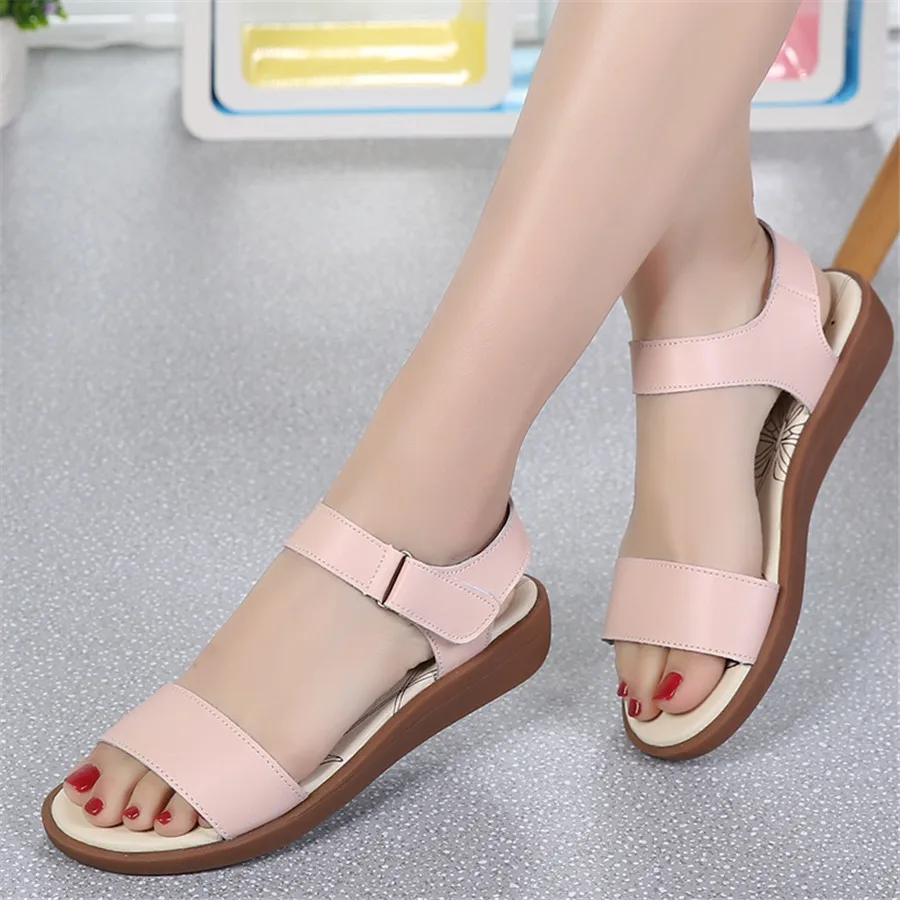 Новинка 2019 женские туфли BEYARNESandals на плоской подошве с простым носком