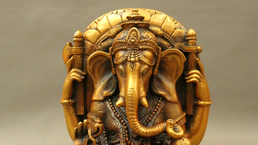 Бесплатная доставка тибетская бронзовая позолота Ганапати Ганеш Властелин слон