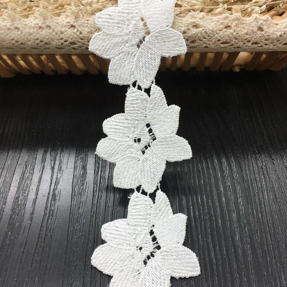 

15yards 4.7cm White Flower Embroidered Water Soluble Lace Fabric DIY Garment Accessories Lace Trim Sewing Supplies Craft