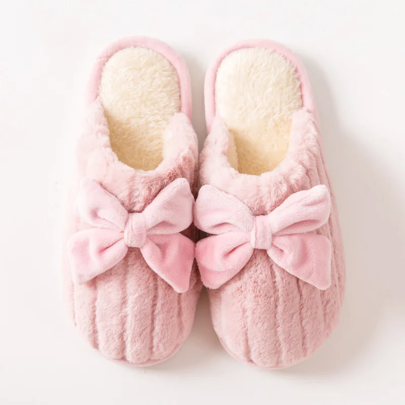 Pink Зимняя Теплая обувь; женские домашние тапочки с милым бантом; Мягкие плюшевые Нескользящие домашние шлепанцы для влюбленных; мужские и женские хлопковые тапочки - Цвет: Pink