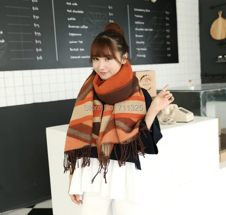 Большой шарф из смесового кашемира с английским и британским флагом | Аксессуары