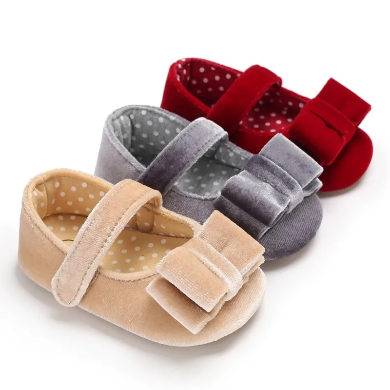 

Infant Baby Shoes Soft Sole First walkers Sold Flannel Non-slip Elegant Footwear Crib Newborn Toddler Princess Shoes