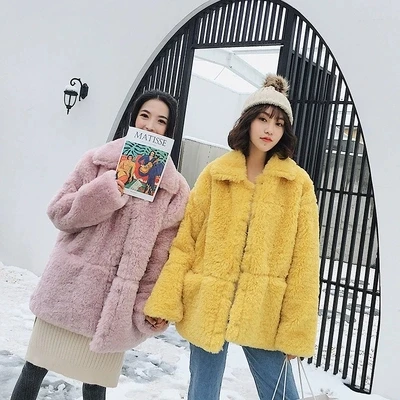 

New Style High-end Fashion Women Faux Fur Coat 18C30