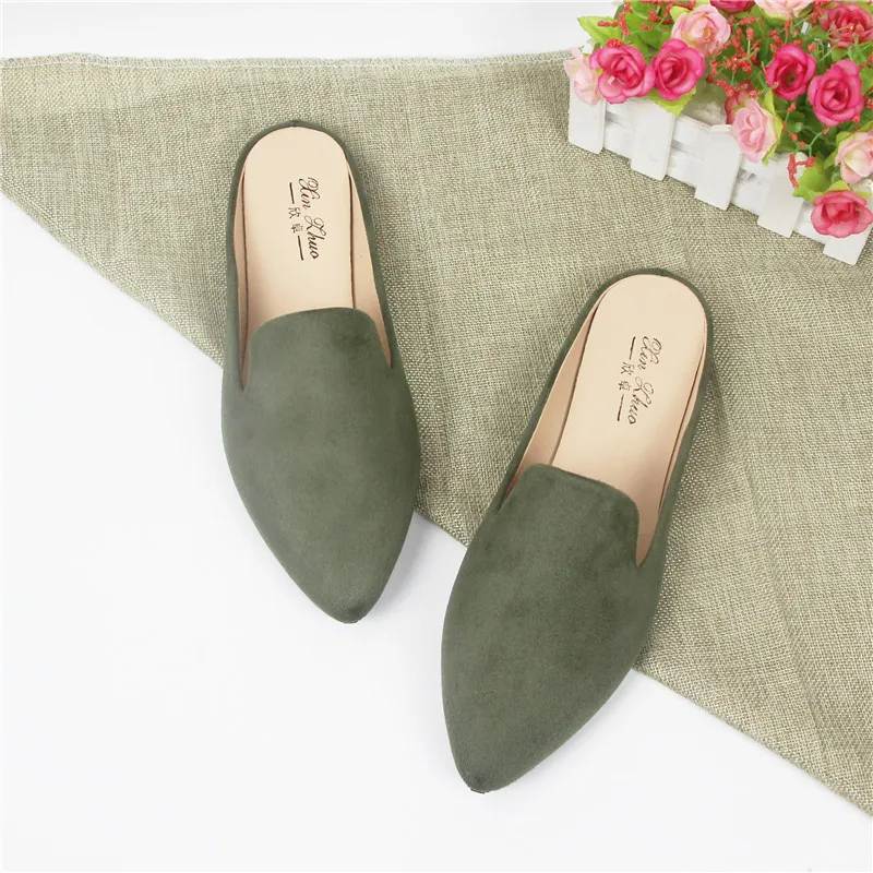 Женские босоножки с острым носком черные шлепанцы на плоской подошве большой