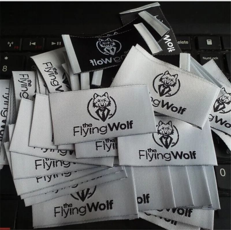 Индивидуальное фирменное наименование одежды складная Дамасская тканая