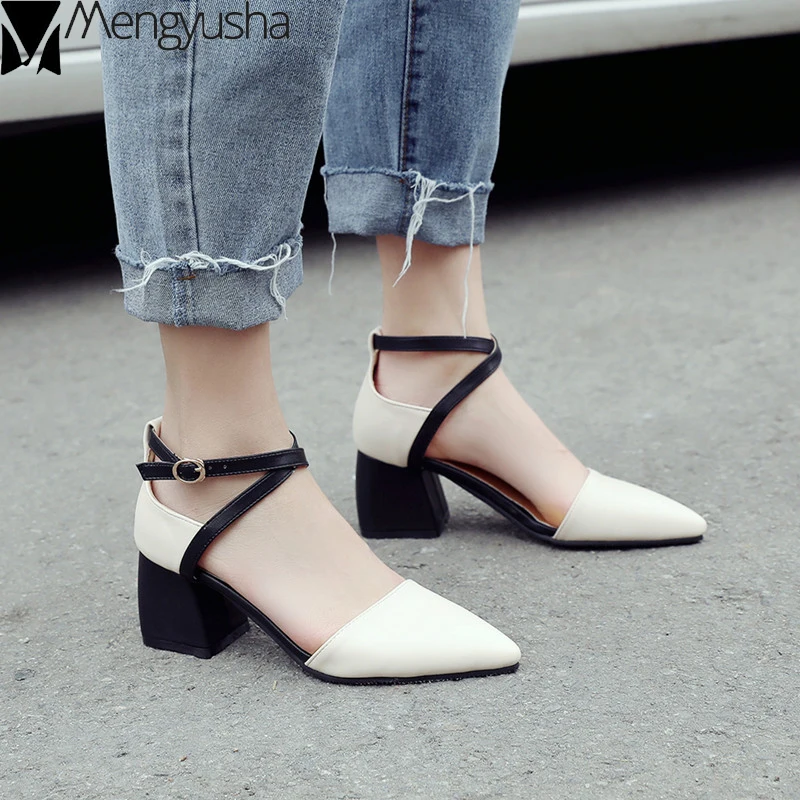 Разноцветные туфли с острым закрытым носком женские сандалии Сезон лето Женская