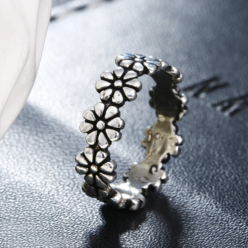 

100% 925 sterling silver fashion little flower cute women gift thai silver retro style ladies`finger rings jewelry ring cheap