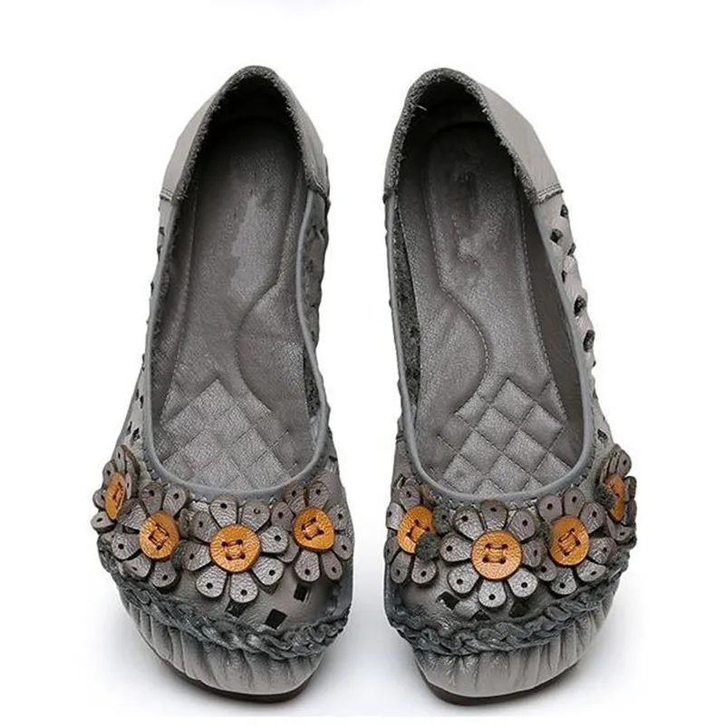 

ZXRYXGS Soft Comfortable Handmade Flower Hollow Real Leather Sandals Women Shoes Fashion Sandals 2019 Newest Summer Flat Sandals