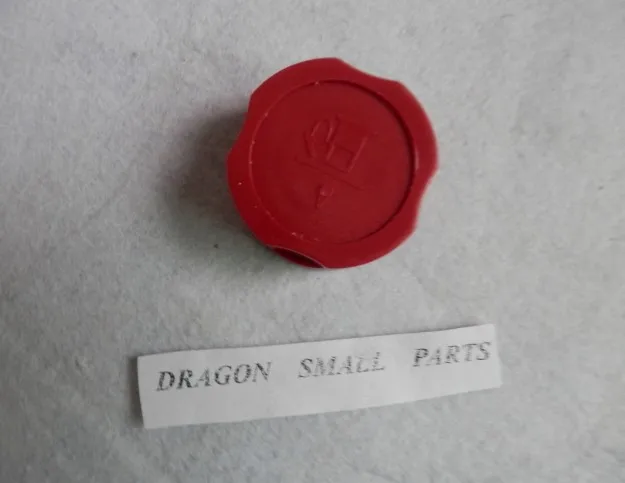 

EC04 RED / BLACK FUEL TANK CAP FOR ROBIN NB411 CG411 BG411 EC025 EH035 2 STROKE 40.2CC 49CC BRUSHCUTTER TRIMMER PARTS