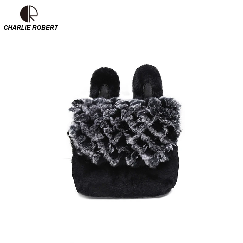 Женская сумка мессенджер однотонная велюровая на плечо с заячьими ушками